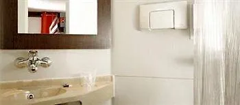 Premiere Classe Metz Nord - 2* Semécourt