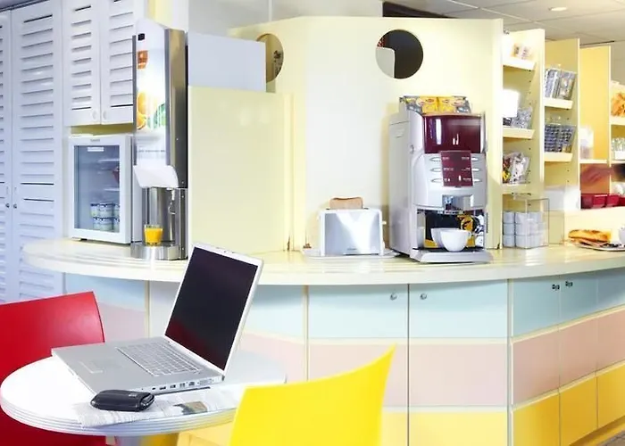 Premiere Classe Metz Nord - 2* Semécourt